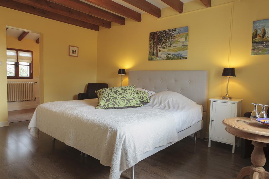 Luxury B&B Maison à votre Santé, in Bordeaux wine region Savignac-de-Duras Quarto foto