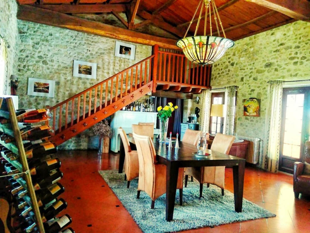Luxury B&B Maison à votre Santé, in Bordeaux wine region Savignac-de-Duras Exterior foto
